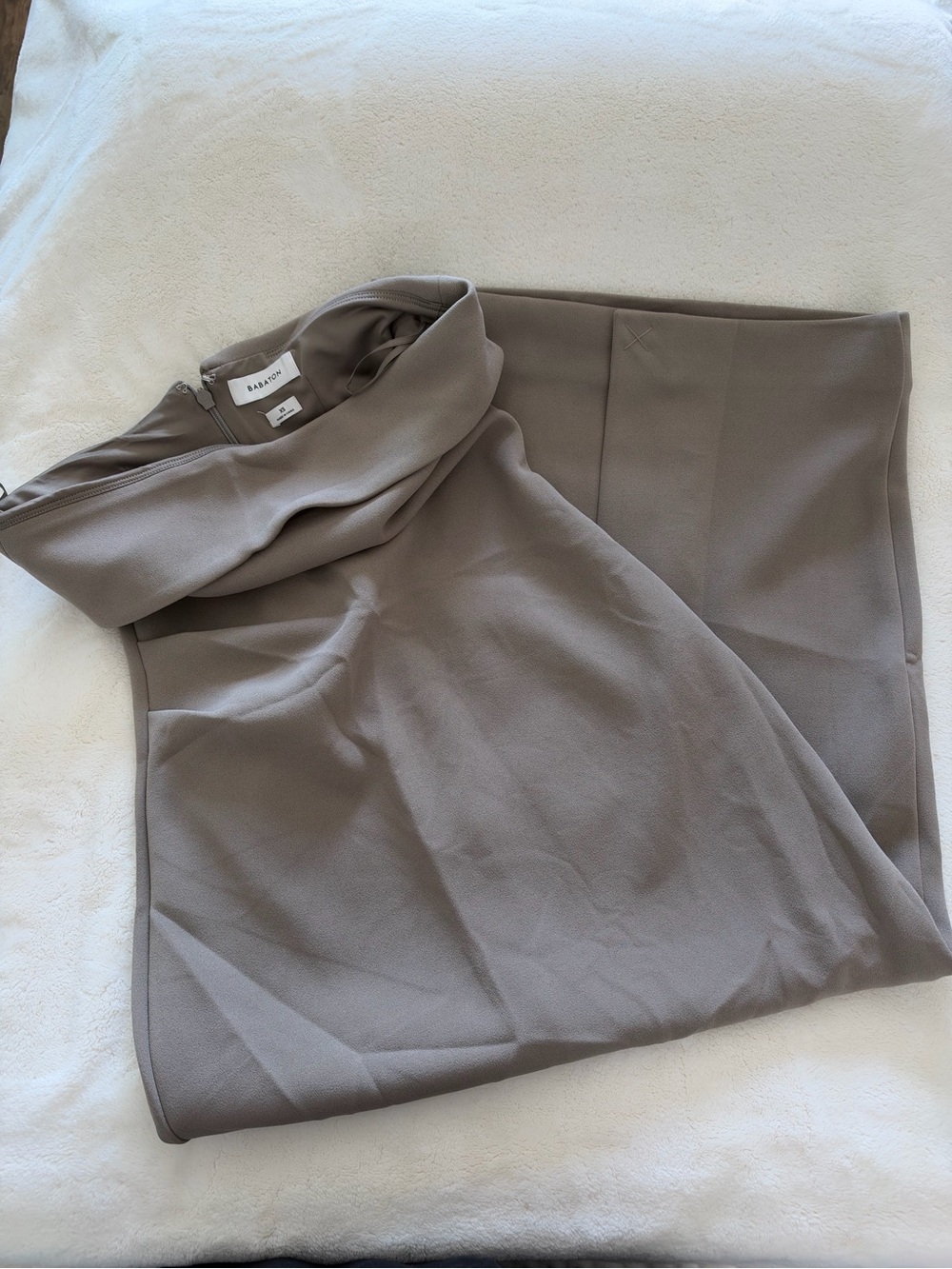 Babaton Taupe midi dress - ARITZIA